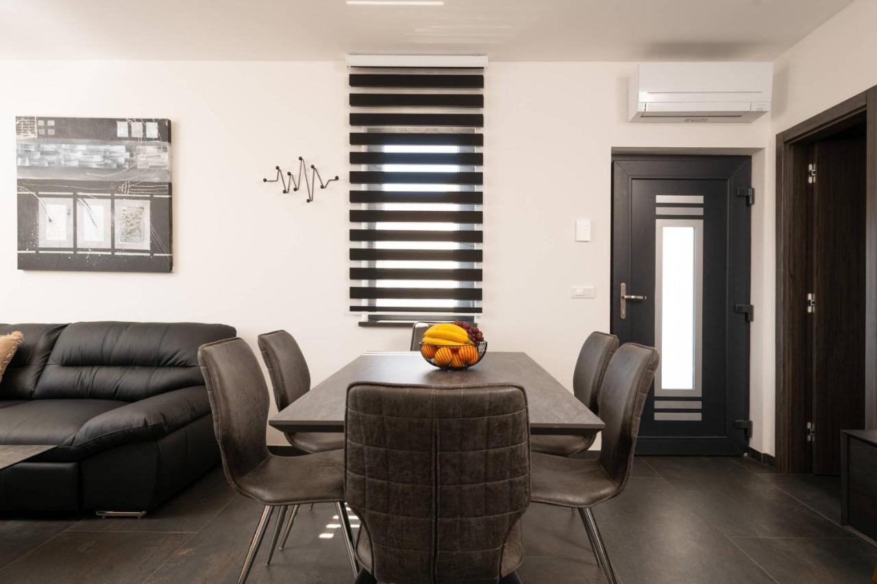 Villa Paradise Медулин Екстериор снимка