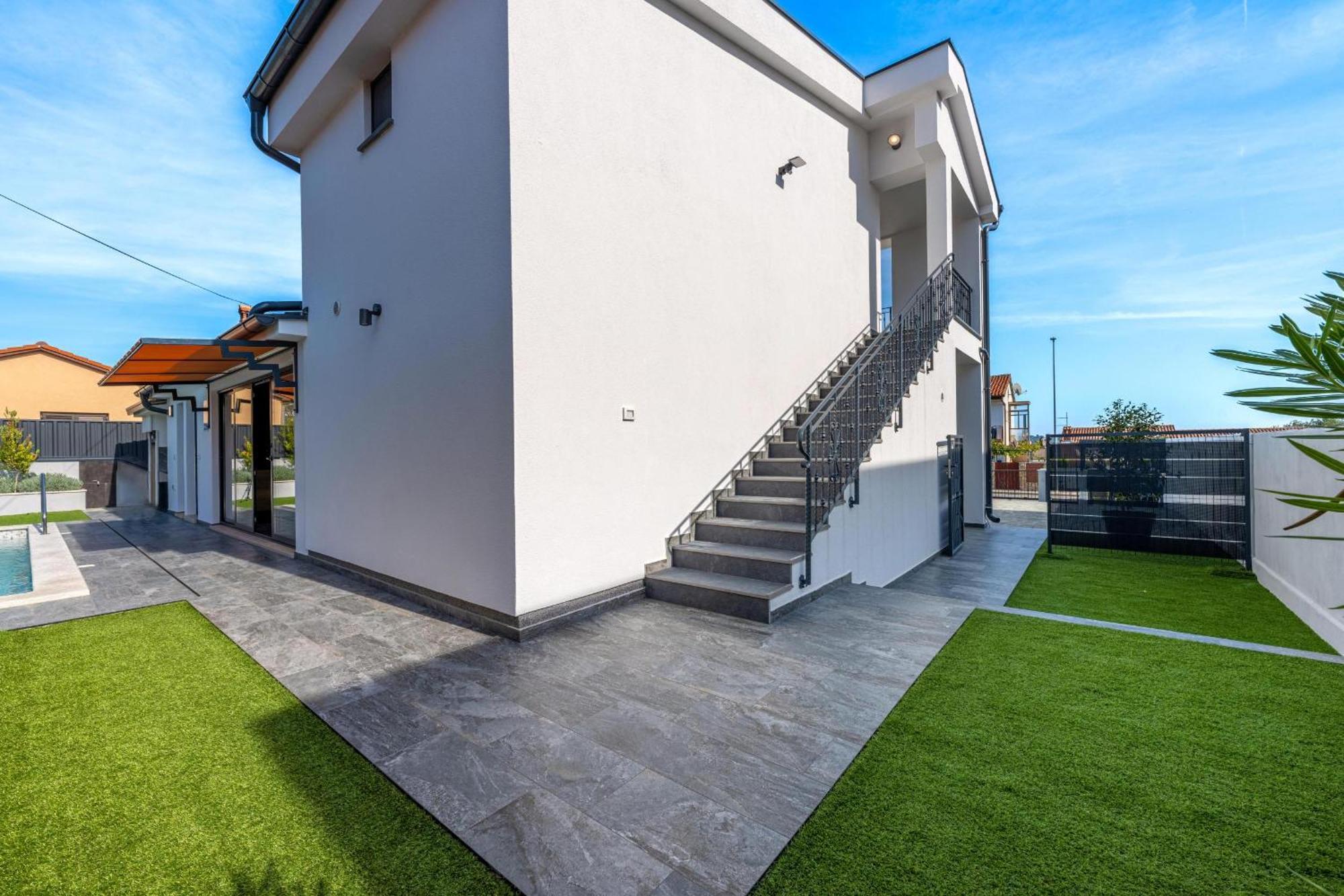 Villa Paradise Медулин Екстериор снимка